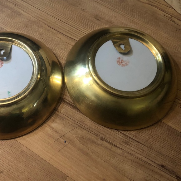 Mid 20th Century Chinese Blossom Enamel Brass Encased Bowl - Picture 12 of 16